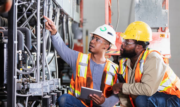 Professional Electrician in MO